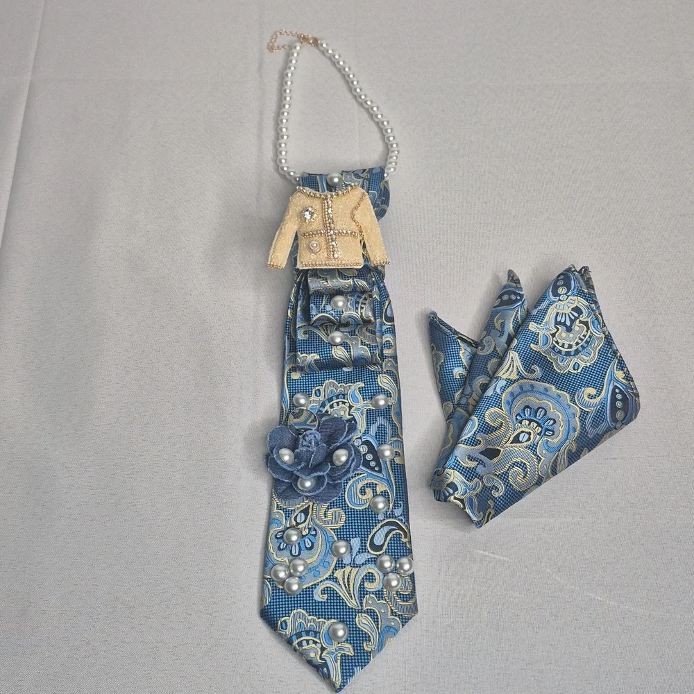 Handcrafted Luxury Fashion Necktie Necklace 📿 (BLUE LAGOON)